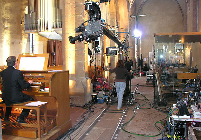 Grue pour émission TV